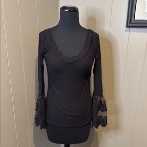 B4 VENUS Women’s Medium Black Blouse with Sheer Lace Bell Cuffs